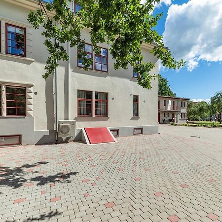 Vabaduse Apartments بارنو المظهر الخارجي الصورة